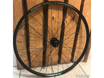 Jooksud 700c Merida Expert CC must/roheline QR15/X12