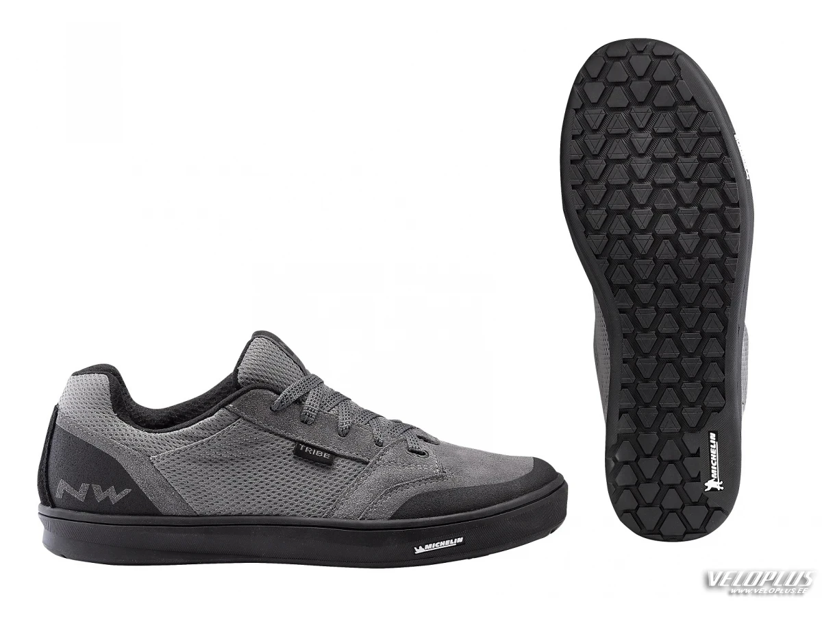 Shoes Northwave TRIBE FLAT PEDAL 45 grey