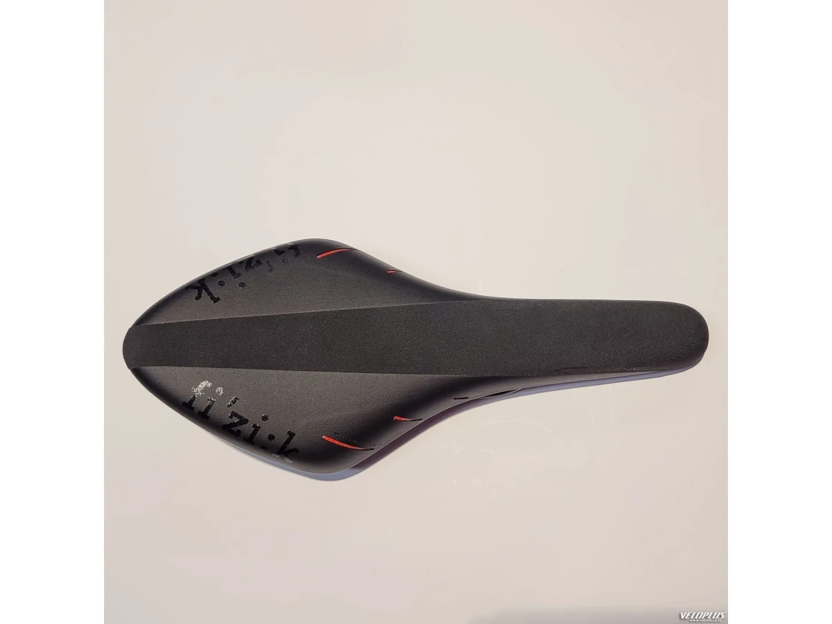 Road saddle Fizik Arione R7 black-red