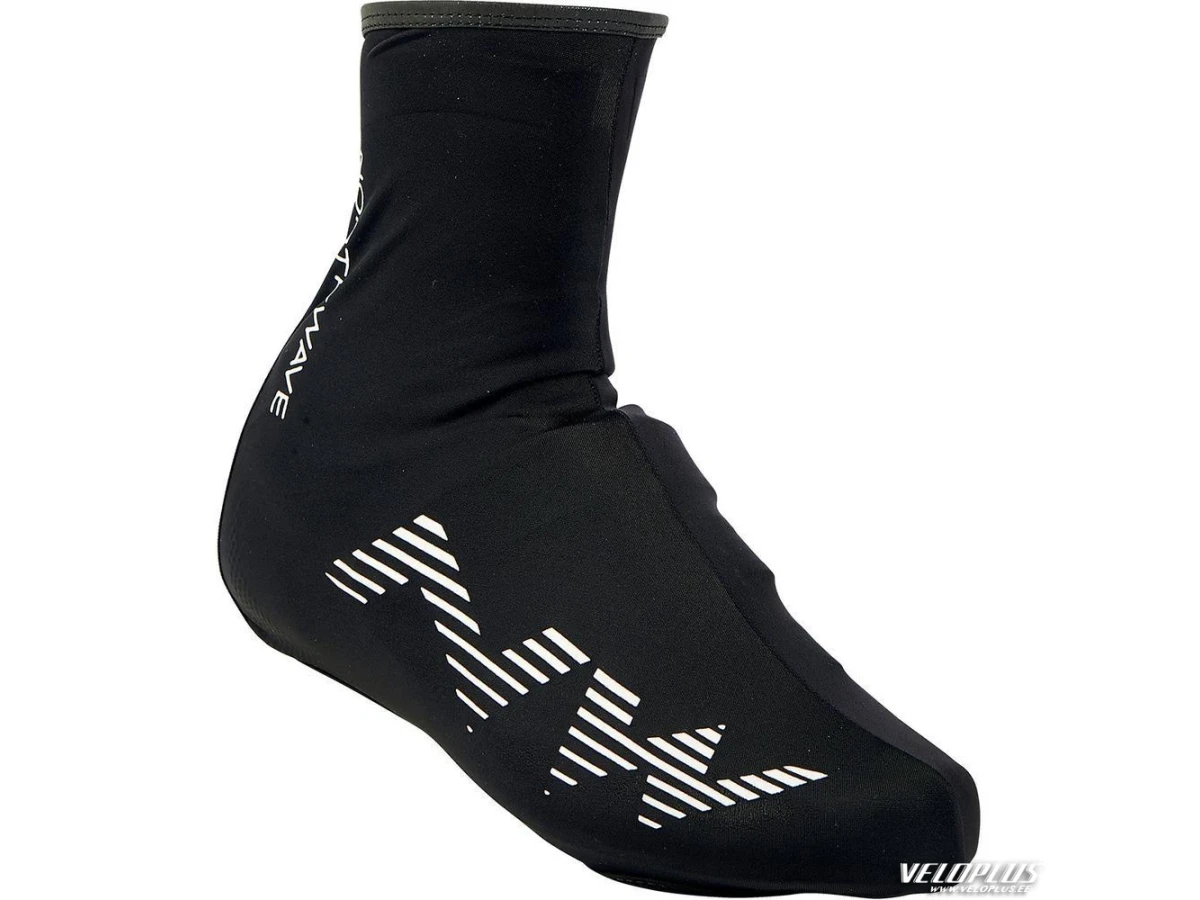 Suvised kingakatted Northwave EVOLUTION must L (41-43)