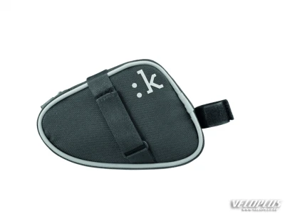 Sadulakott Fizik LIN:K Anthracite Medium with Velcro straps