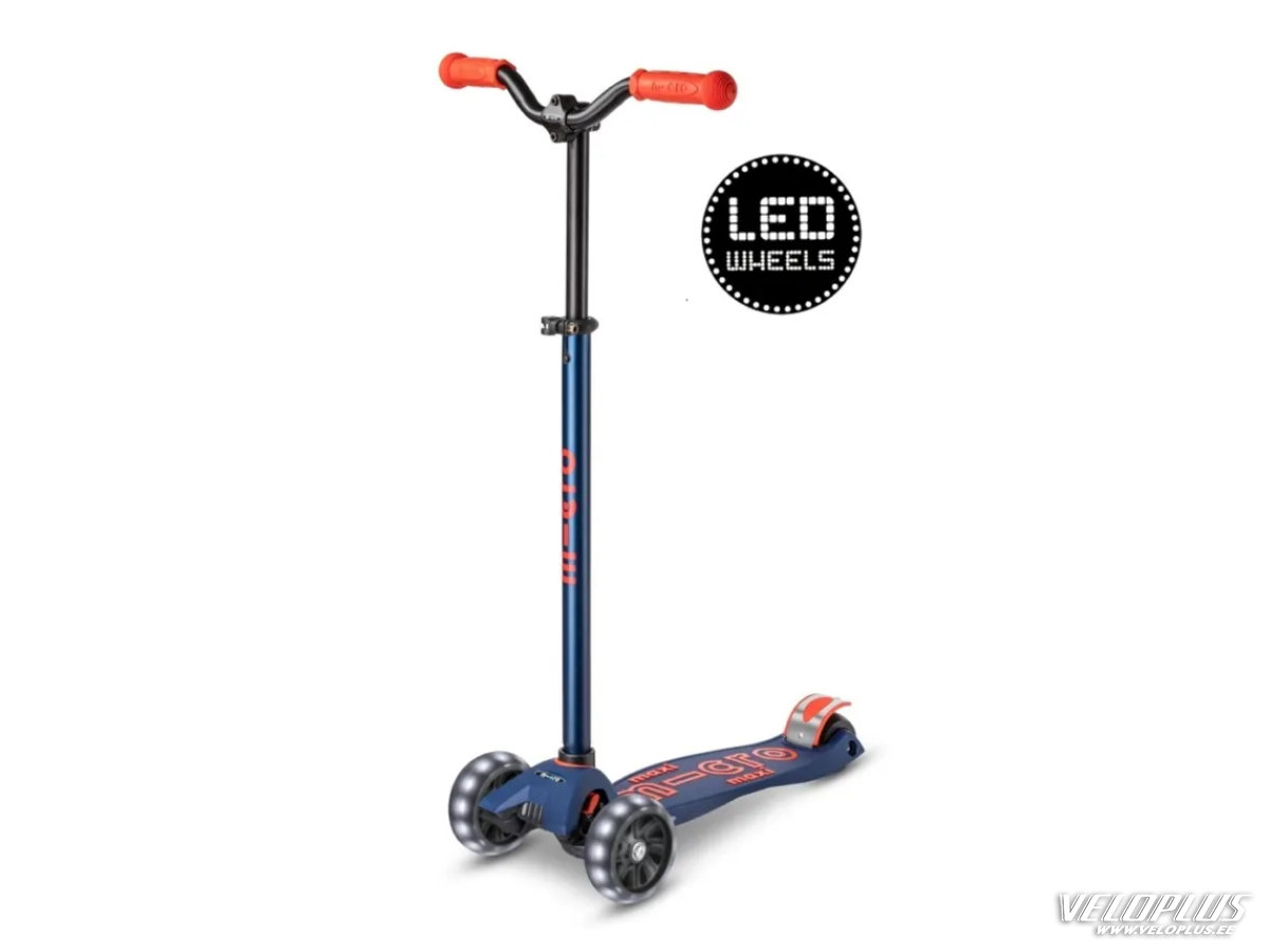 Micro Maxi Deluxe Pro LED Scooter