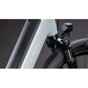 Cube Supreme Hybrid Comfort ONE 600 Easy Entry