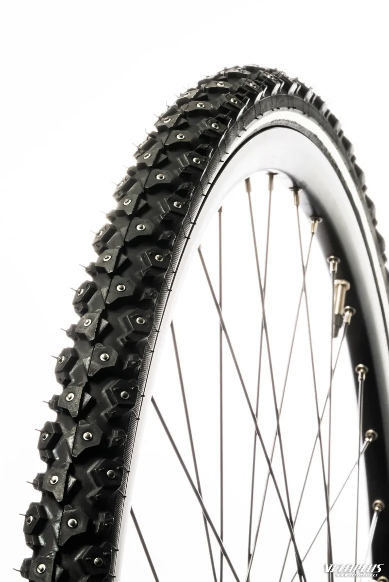 Шипованная шина Suomi Tyres Hile W240 622-32 (700x32C)