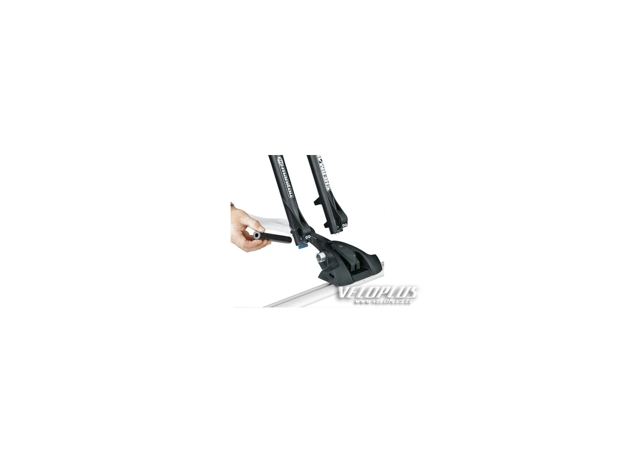 Adapter THULE OutRide 561-le rattahoidjale 15mm võllile