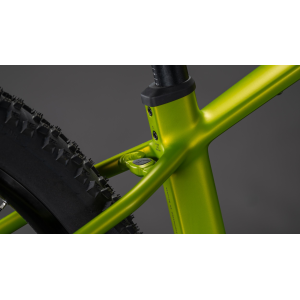 Cube Reaction Hybrid Race 800