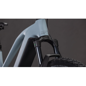 Cube Reaction Hybrid Race 800 Trapeze