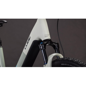 Cube Reaction Hybrid Pro 800 Easy Entry