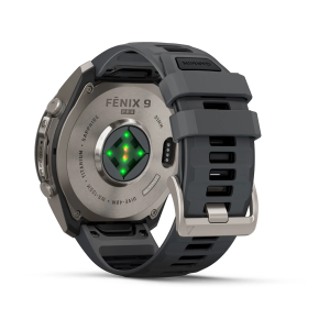 Garmin fenix 9 Pro - 51mm Titāna ar grafīta krāsas/melnu silikona siksniņu