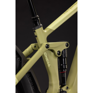 Cube Stereo Hybrid ONE44 Pro 800