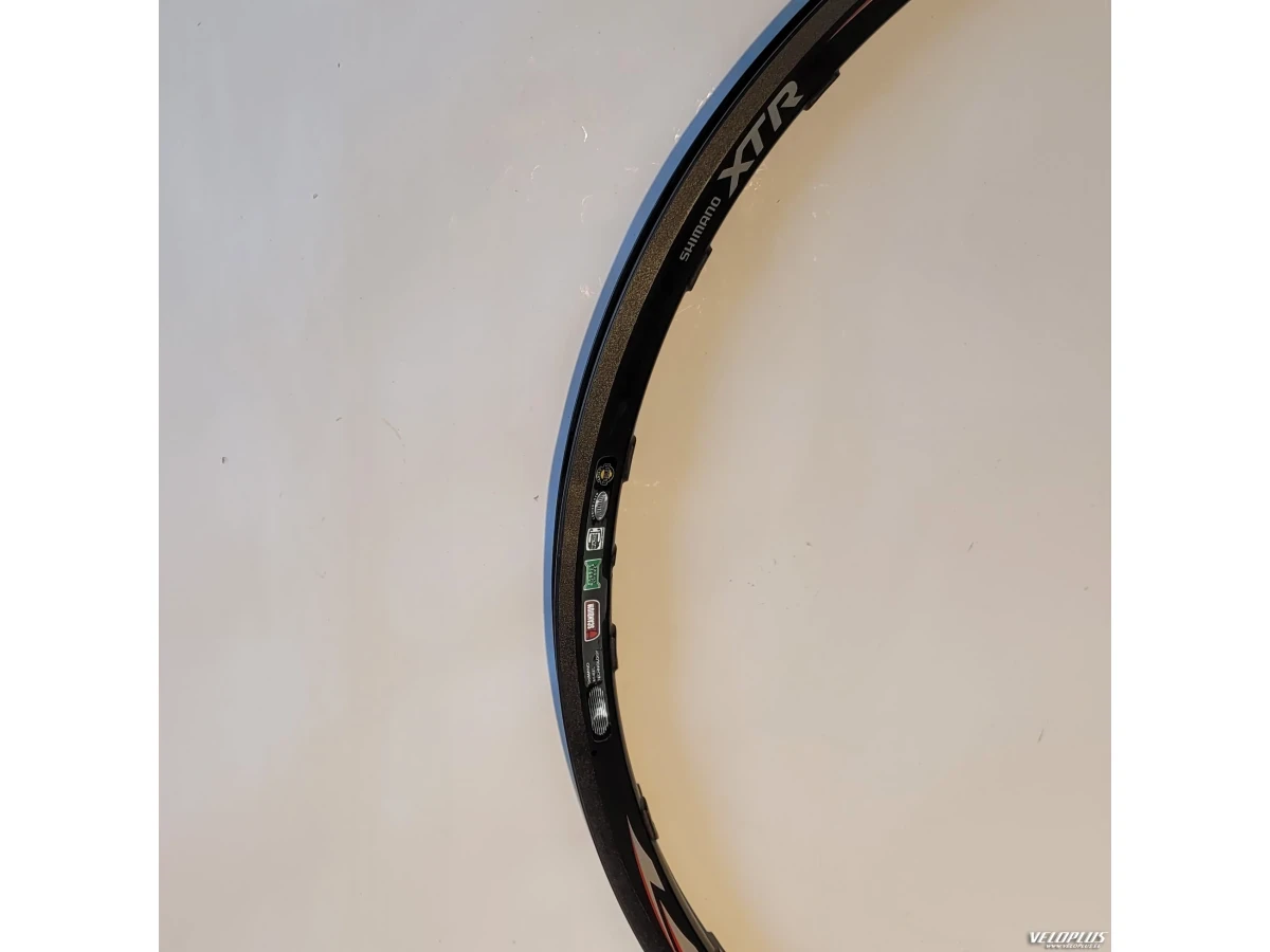 Pöid Shimano XTR M975 tagumine 26"